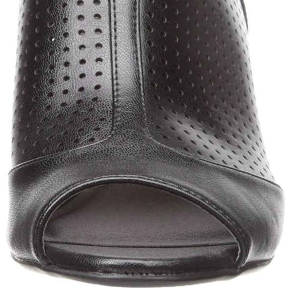 Life Stride Black Peep Toe Sling Back Heel Size 6 - Picture 8 of 8